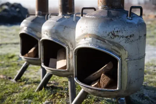 Terraskachel/Tuinhaard gemaakt uit een grote gasfles. - 5