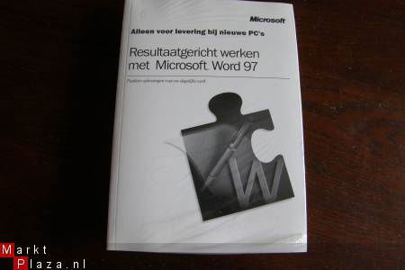 Microsoft Works Suite 99 Nieuw in verpakking. - Afbeelding 2