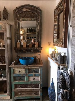 Nieuw bij vintage-brocante , shabby meubels het geeft weer een landelijke sfeer in je huis. - 1