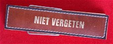 Grote houten wasknijper / memohouder "Niet Vergeten"