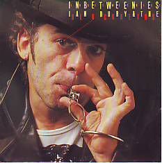 VINYLSINGLE * IAN DURY * INBETWEENIES * HOLLAND 7