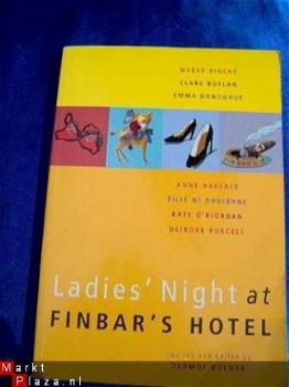 Ladies' night at Finbar's hotel (Engelstalig) - 1