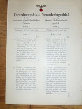 Verordnungsblatt fur die besetzen Niederlandischen gebieten - 1