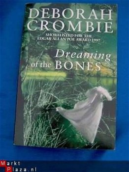 Dreaming of the bones - Deborah Crombie Detective - 1