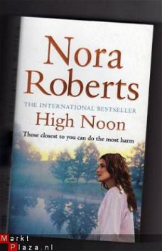 Nora Roberts - High noon ( Engels)