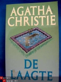 De Laagte - Agatha Cristie ( Poema Pastel 12) - 1