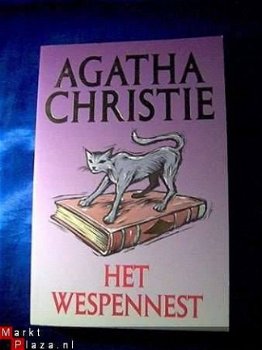 Agatha Christie - Het wespennest - 1