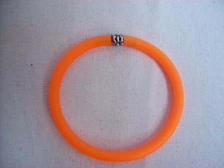 rubber armbanden op maat oranje en nachtblauw ATELIER KRAAL - 1