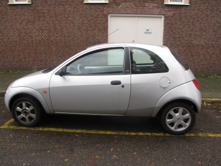 Ford Ka compleet voor onderdelen sloopauto inkoop Den haag - 1