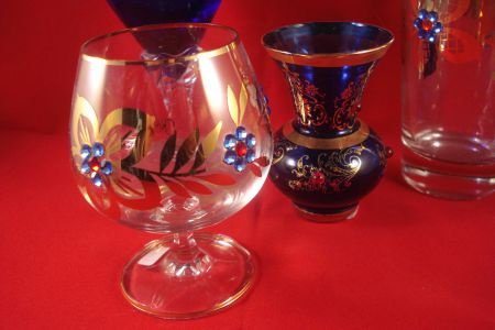 Blauwe vaasje met goud en sierstenen cognacglas en biergla - 1