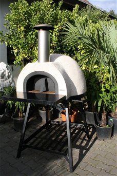 Nieuwe pizza-oven AMALFI 70 black front/extra geïsoleerd
