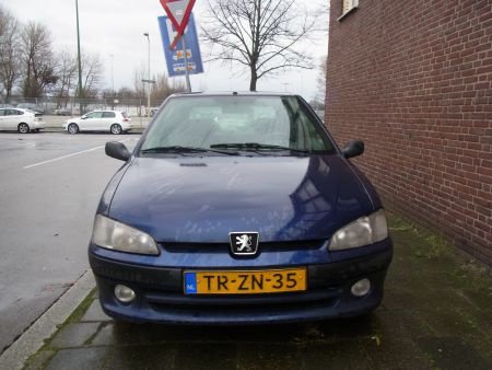 Sloopauto inkoop Den haag PEUGEOT 106 voor onderdelen - 1