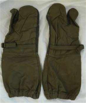 Handschoenen / Overwanten, Gevechts, Koninklijke Landmacht, maat: 11, 1978.(Nr.1) - 1