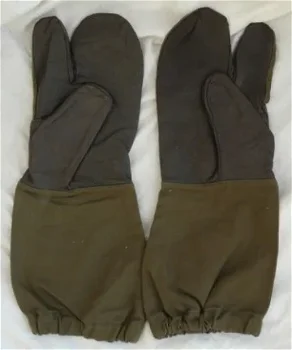 Handschoenen / Overwanten, Gevechts, Koninklijke Landmacht, maat: 10, 1979.(Nr.1) - 0