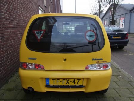 Sloopauto inkoop Den haag Fiat Seicento voor onderdelen - 1