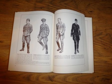 Boek: Uniforms and badges of the third reichVol: 1 NSDAP - 1