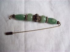 antieke broche oud zilver kralen edelsteen groene jade