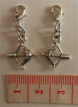 Charm pijl boog 16 x 14 mm. - 1