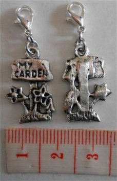 Charm my garden 22 x 13 mm.