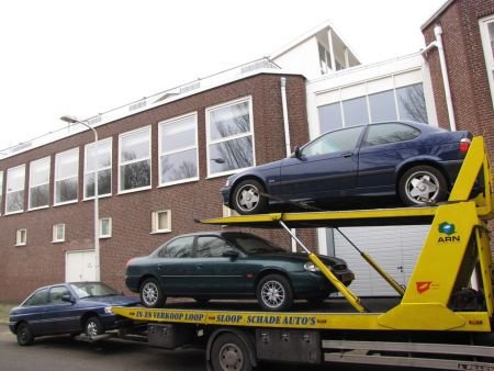 Sloopauto verkopen bel dan Sloopauto inkoop Den haag - 1