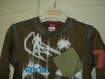 Diesel olijfgroene longsleeve met leuke details maat 110 - 3