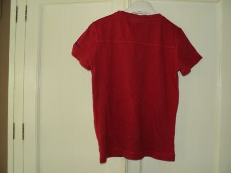 We rood shirt met grote print maat 110/116 - 2
