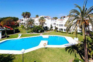 Beachside penthouse te koop, New Golden Mile, Marbella - 1