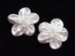Schattige satijnen bloem rozet ~ 3,5 cm ~ Wit - 1 - Thumbnail