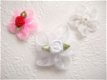 Schattige satijnen bloem rozet ~ 3,5 cm ~ Wit - 1 - Thumbnail