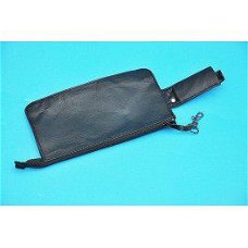 Leather Pouch With Clip for Belt, Nieuw, €29