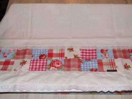 "Olleke" lakentjes oa.PIP, Room Seven stof va.€19,95 - Afbeelding 2
