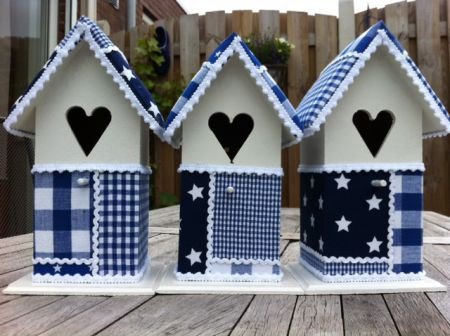 Vogelhuisje voor de babykamer in blauw-wit - 5