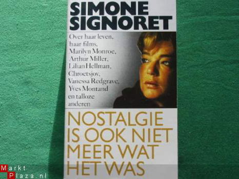 Simone Signoret - 1