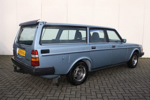 Volvo 245 - 2.4 D met Overdrive - 1