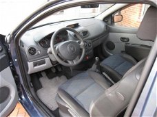 Renault Clio - 1.4I 16V EXTREME