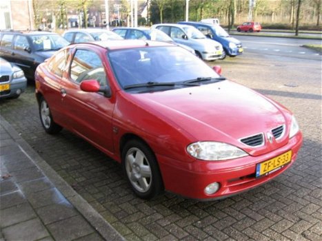 Renault Mégane - Megane coupe 1.6 16v airco - 1