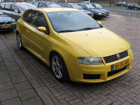 Fiat Stilo - 2.4 abarth SELESPEED 3drs clima nav cc - 1