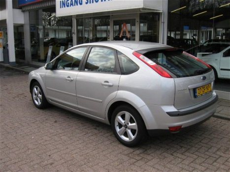 Ford Focus - 1.8 futura airco - 1