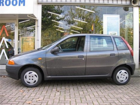 Fiat Punto - 60 s - 1