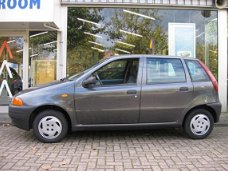 Fiat Punto - 60 s