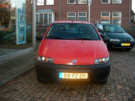 Fiat Punto - 60 base - 1