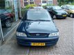 Ford Escort - laser - 1 - Thumbnail