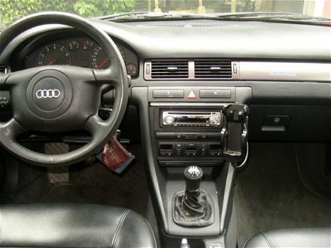 Audi A6 - 2.8 quattro - 1