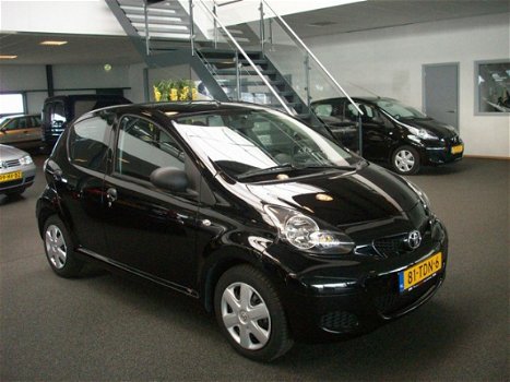 Toyota Aygo - 1.0 12v Comfort+airco/5drs - 1