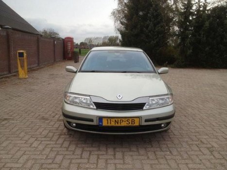 Renault Laguna - 1.9DCI 74KW, Vele opties Export (bj 2004) - 1