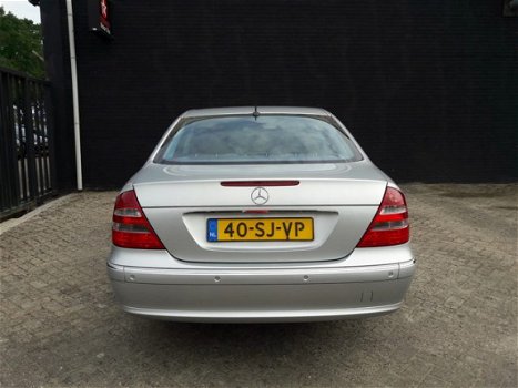 Mercedes-Benz E-klasse - 200 Cdi Avantgarde//Nieuwstaat//148.334km - 1