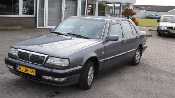 Lancia Thema - 16V - 1