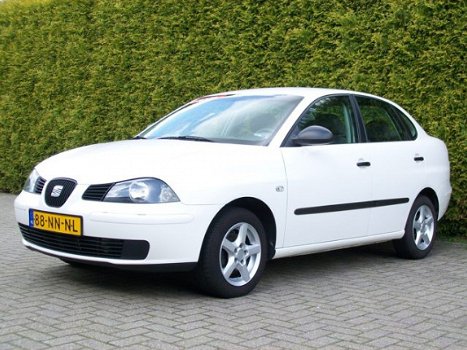 Seat Cordoba - 1.9 Sdi-64PK/Airco/APK-NIEUW/NAP=OKE - 1