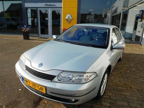 Renault Laguna - 1.8-16V Privilège Automaat Airco - 1