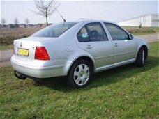 Volkswagen Bora - 1.9tdi highline 81kW aut